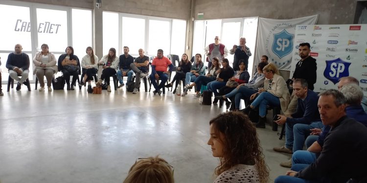 Charla sobre Sistema de Protección de derechos de Niñas, Niños y Adolescentes