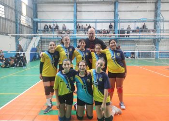 Voley: Ceci jugó la primera fecha de las categorías sub 16 y sub 18 damas