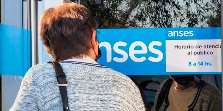 Desde septiembre, los jubilados cobrarán un 23 % más