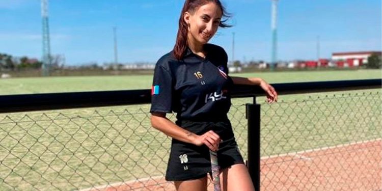 Hockey: Sol Achorvea participó en el seleccionado de la Fosh en la Copa Santa Fe