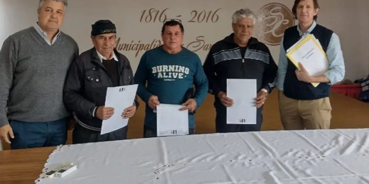 Nuevas escrituras para vecinos de la ciudad