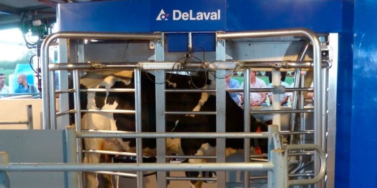 De Laval quien fue la primera fábrica de ordeñadoras de Latinoamérica en El Trébol, cesó sus actividades