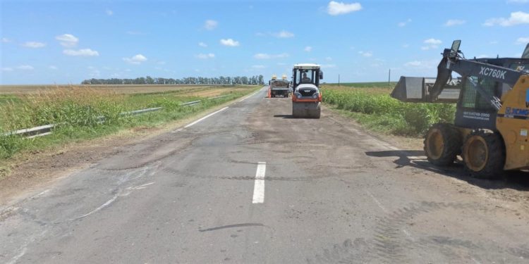 VILLA ELOÍSA: Bacheo en RN178