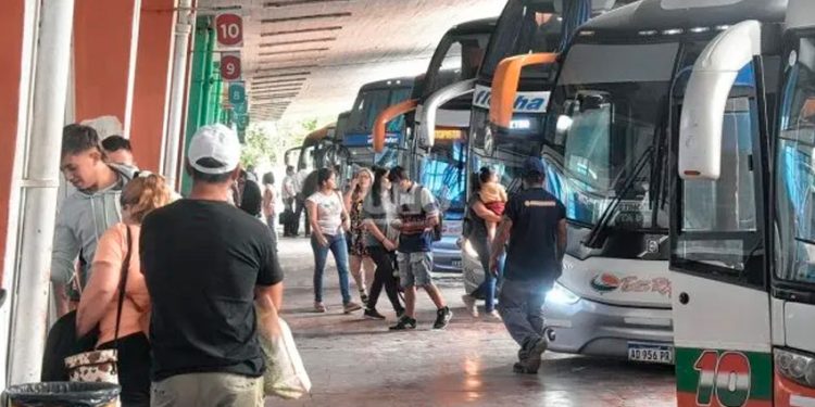 Fuerte suba de la tarifa del transporte interubano en Santa Fe, el boleto con aumento de hasta 145%