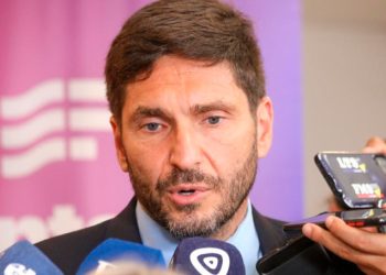 Pullaro sobre la quita de subsidios al transporte por parte de Nación: “Otra vez nos dejan solos”