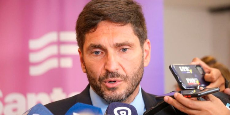 Pullaro sobre la quita de subsidios al transporte por parte de Nación: “Otra vez nos dejan solos”