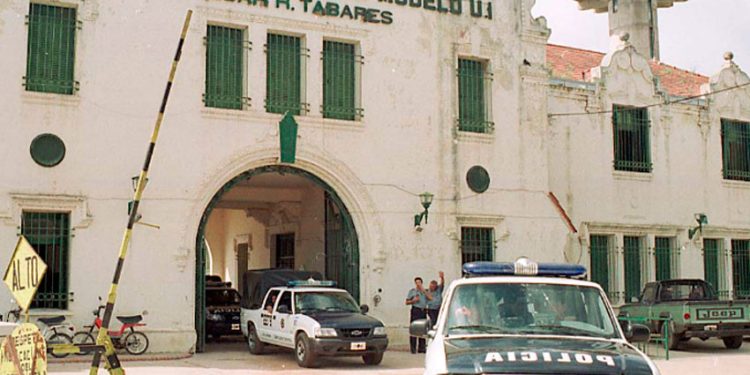 CORONDA: Hallaron una intimidante nota con amenazas de muertes y tiroteos contra colectivos