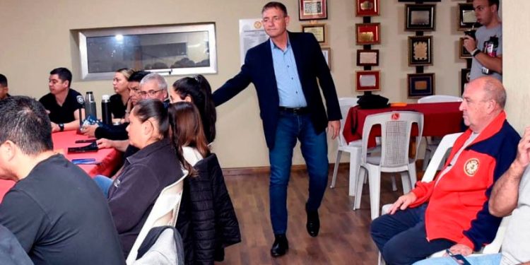 Las Parejas: Capacitación para fuerzas de seguridad sobre emergencias con materiales peligrosos