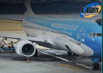 Aerolíneas Argentinas: La justicia ordenó reincorporar a los pilotos despedidos.