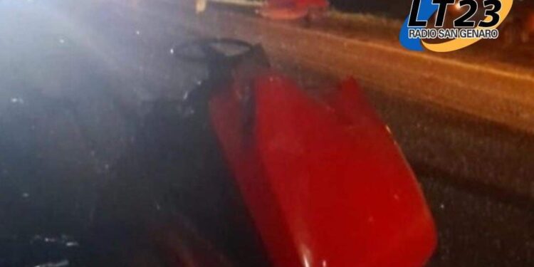 Un choque en la ruta A-012, cerca de Roldán, dejó un muerto y un herido