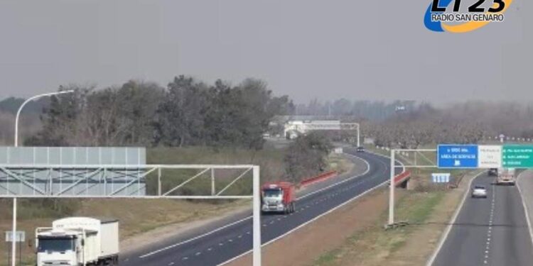 Autopista Rosario Santa Fe: OBRAS – KM 15 a KM 20, altura de San Lorenzo – Sentido a Santa Fe
