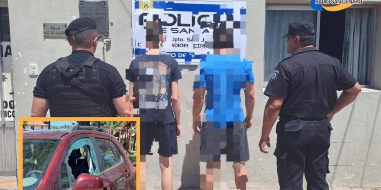 Gálvez: Dos jóvenes aprehendidos por ocasionar daños con pistolas de aire comprimido.