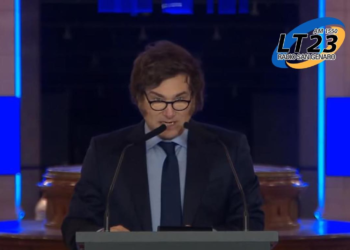 Javier Milei en el ex CCK: «La universidad pública solo le sirve a los ricos».