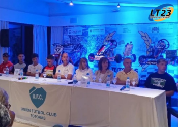 Presentaron el master de pilotos en el natatorio parque del UFC