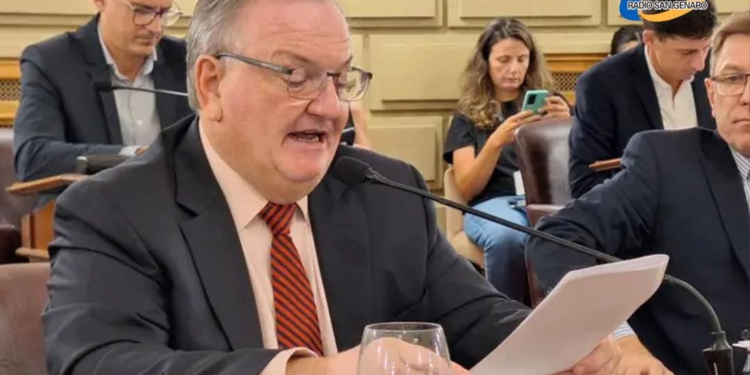 Es Ley la iniciativa del Senador Michlig que exime del Impuesto Patente Única a Vehículos de las Cooperativas de Servicios