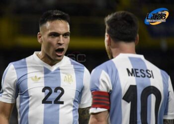 Argentina le ganó a Perú y termina el año como líder de las Eliminatorias