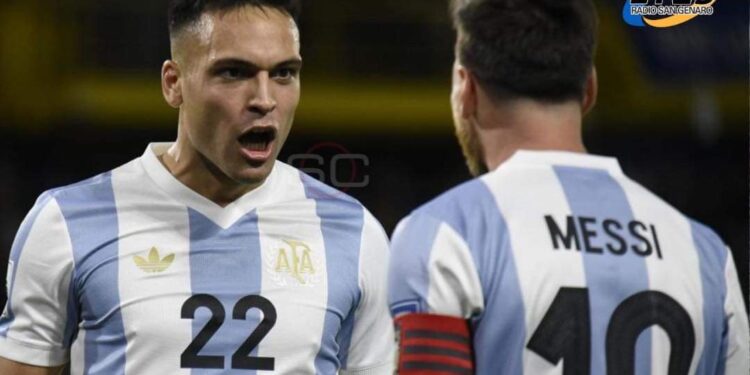 Argentina le ganó a Perú y termina el año como líder de las Eliminatorias