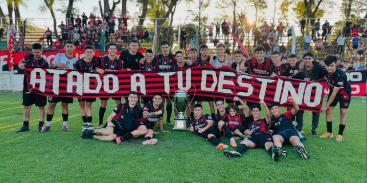 San Martín de Carlos Pellegrini se quedó con la Supercopa de la Liga San Martin al vencer a Susanense 3-1.