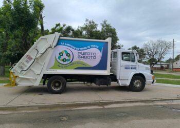 Puerto Gaboto: LA COMUNA PONE EN FUNCIONAMIENTO UN NUEVO EQUIPO COMPACTADOR