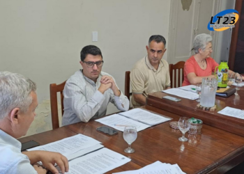 Gálvez: PERMITEN DOBLE ESTACIONAMIENTO EL 24 Y 31 EN EL CENTRO EN HORARIO COMERCIAL.