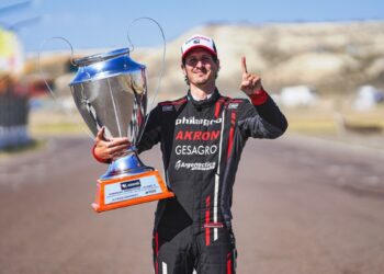 Alfonso Domenech Campeón 2024 de Turismo Nacional Clase 3