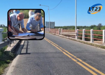 Firma de acta de inicio de obras de ensanche de 3 puentes y accesos sobre la Ruta Provincial N° 4