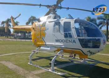 Firma de la contratación del servicio de emergencia aérea