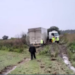 En medio de la intensa lluvia despistó un camión en autopista a la altura de Monje