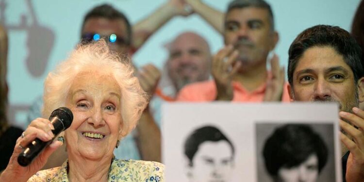 Abuelas de Plaza de Mayo encontraron al nieto 138