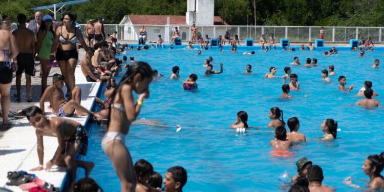 Más de 36 mil niños y adolescentes disfrutarán de las Escuelas de Verano de Santa Fe