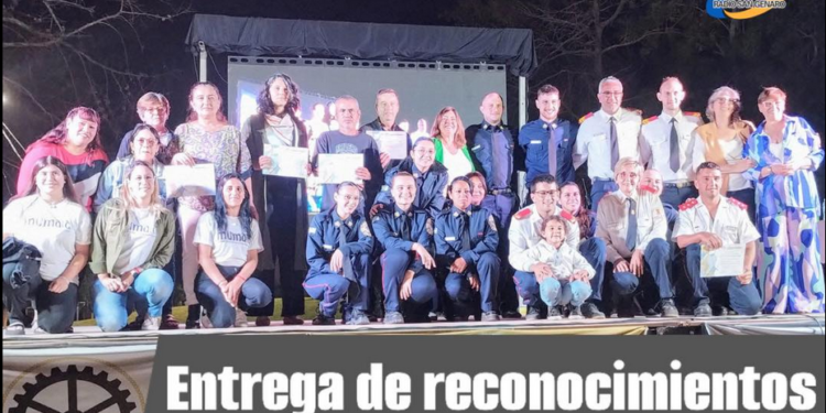CAÑADA ROSQUIN: La Comuna hizo entrega de reconocimientos a “Destacados”. Las distinciones fueron para protagonistas de diferentes instituciones por su valioso aporte.