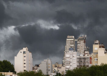 Alerta por tormentas y posible caída de granizo en Santa Fe