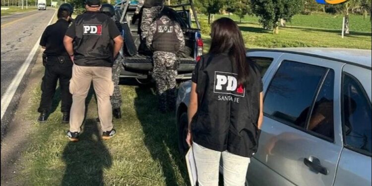 Gálvez: Allanamiento dejó un detenido y el secuestro de dinero y celulares