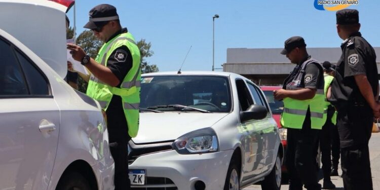 Operativo Verano: en dos semanas, Provincia controló más de 41 mil vehículos en rutas santafesinas