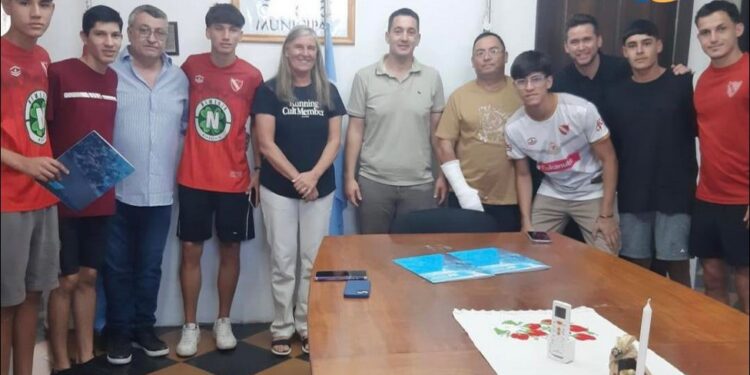 Coronda: Nuevos reconocimientos a deportistas en el concejo deliberante