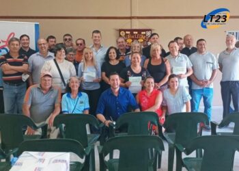 Quince instituciones de Coronda recibieron aportes de manos del senador Leo Diana