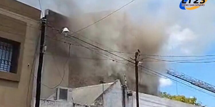 Cañada De Gómez: Importante incendio esta tarde en una institución Cañadense.