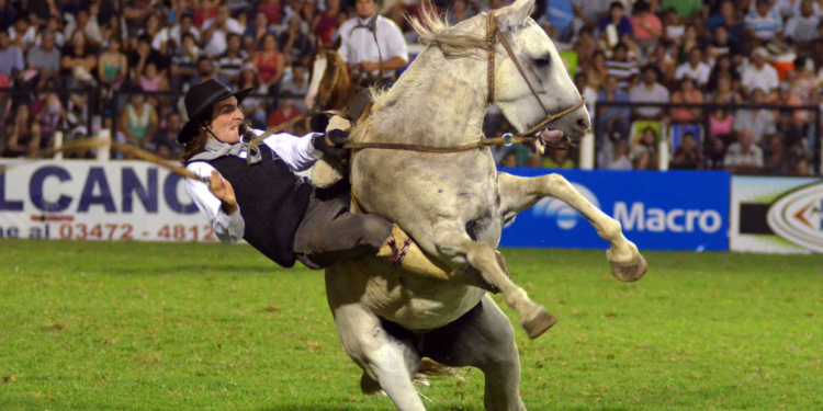 EL FESTIVAL DE JESUS MARIA, ENTREGO MAS DE 100 MILLONES DE PESOS EN PREMIOS PARA JINETES, CABALLOS Y TROPILLEROS