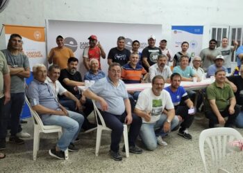 SANTA FE – CORONDA: REUNIÓN CON LANCHEROS PARA LA PUESTA A PUNTO DEL OPERATIVO DE ACOMPAÑAMIENTO DE LOS NADADORES