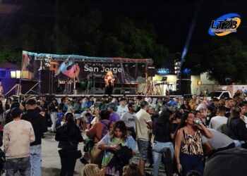 San Jorge: El Carnaval organizado por La Emilia en plaza San Martín fue un éxito.