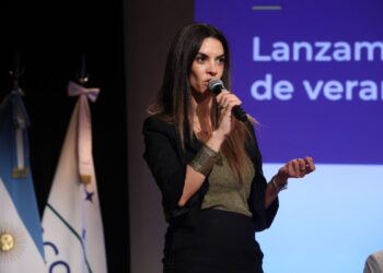 El Gobierno le pidió la renuncia a la subsecretaria de Turismo por sus vacaciones