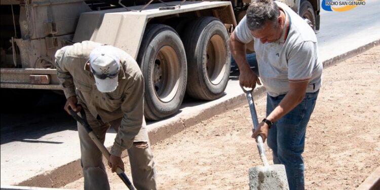 TIMBUES: CONTINUA LA EJECUCIÓN DE VEREDAS Y CORDÓN CUNETA, DENTRO DEL PLAN INTEGRAL DE MEJORAMIENTO BARRIAL