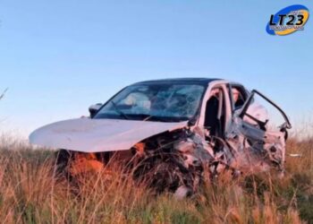 Accidente en la ruta Rosario-Victoria: Un herido tras el choque de un auto y tres camiones