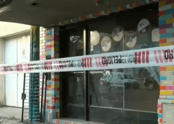 ROSARIO: Fingió pedir agua en un local comercial y atacó con una llave inglesa para robar