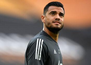 Chiquito Romero deberá operarse la rodilla y se bajó de la pretemporada de boca