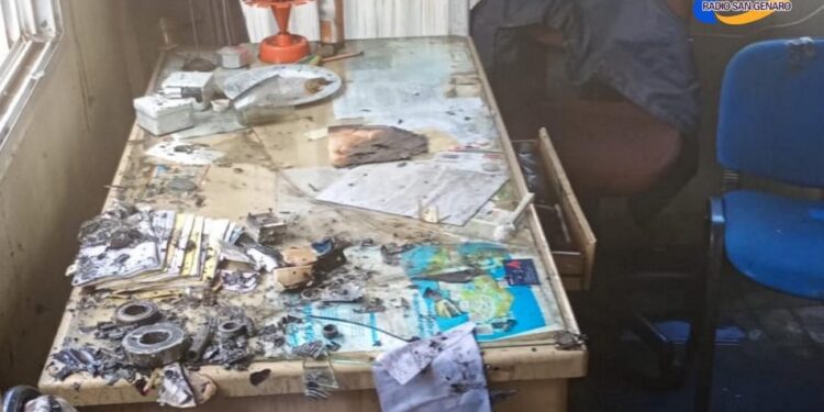 SAN GENARO: INCENDIO EN LA OFICINA DE LA COOPERATIVA 19 DE SETIEMBRE EN LA PLANTA DE AGUA POTABLE