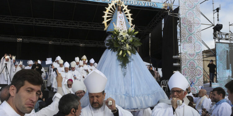 Coronda: LA VIRGEN DE LUJÁN ESTÁ EN LA CIUDAD