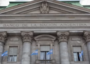 JAVIER MILEI FIRMÓ EL DECRETO QUE CONVIERTE AL BANCO NACIÓN EN SOCIEDAD ANÓNIMA