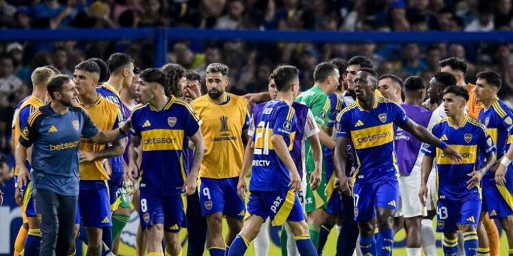 BOCA AFUERA DE LA COPA LIBERTADORES