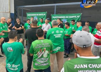 Camioneros de Santa Fe alineados a la Federación Nacional desmienten la vigencia de un nuevo convenio colectivo